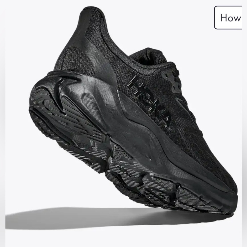 HOKA Arahi 8 women 
Best seller NEW Sz 8.5 D
COLOR: Black / Black - Picture 3 of 16